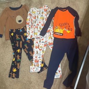 Lot of 3 boys pajamas long sleeve sets